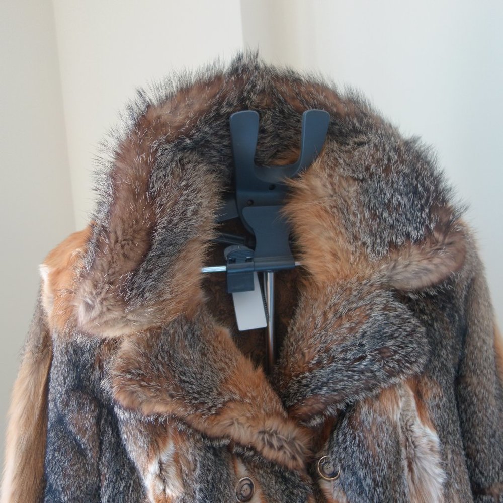 Real Fur Coat - Picture 2 of 16